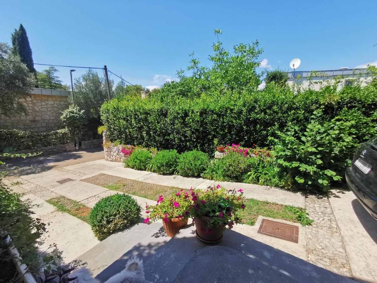 Apartman Nekic Cres Buitenkant foto